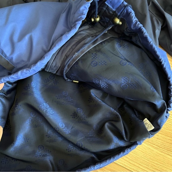 Vintage Fosters Grand Prix Navy Down Jacket - Picture 12 of 15